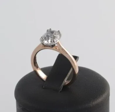 18ct Rose Gold & Platinum Oval Diamond Engagement Ring